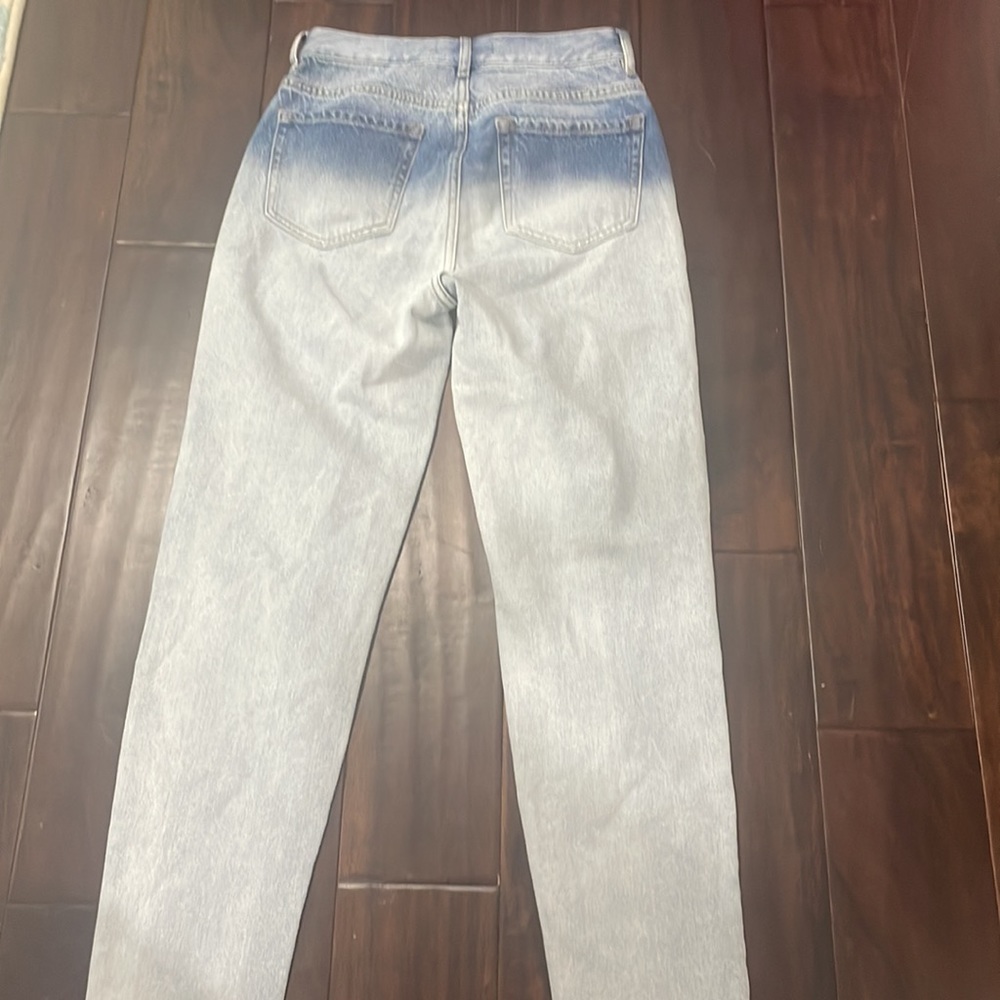 ripped mom jeans ultra high rise ( size 25 ) - Picture 2 of 2